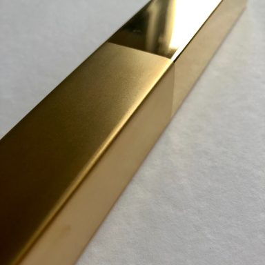 Metallteil mattiert und vergoldet