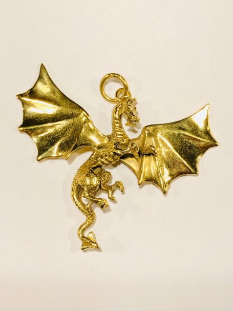 Nachher Drachenanhänger vergoldet